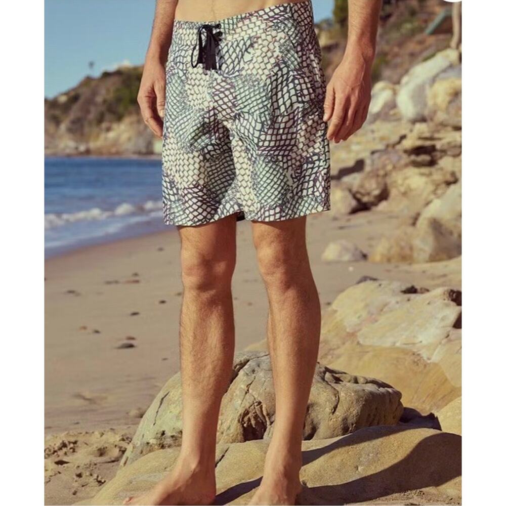 Outerknown Men’s Swim Trunks 36 Pocket Evolution Neptune